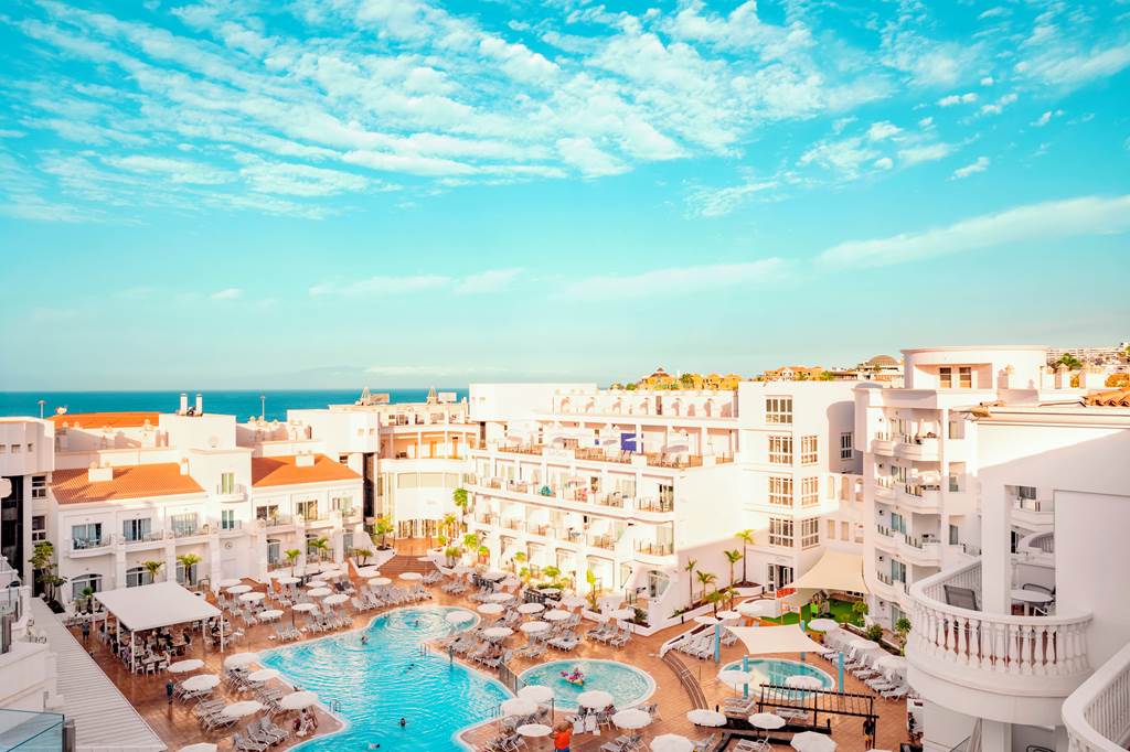 Sunwing Fanabe Beach & Siam Park Waterpark